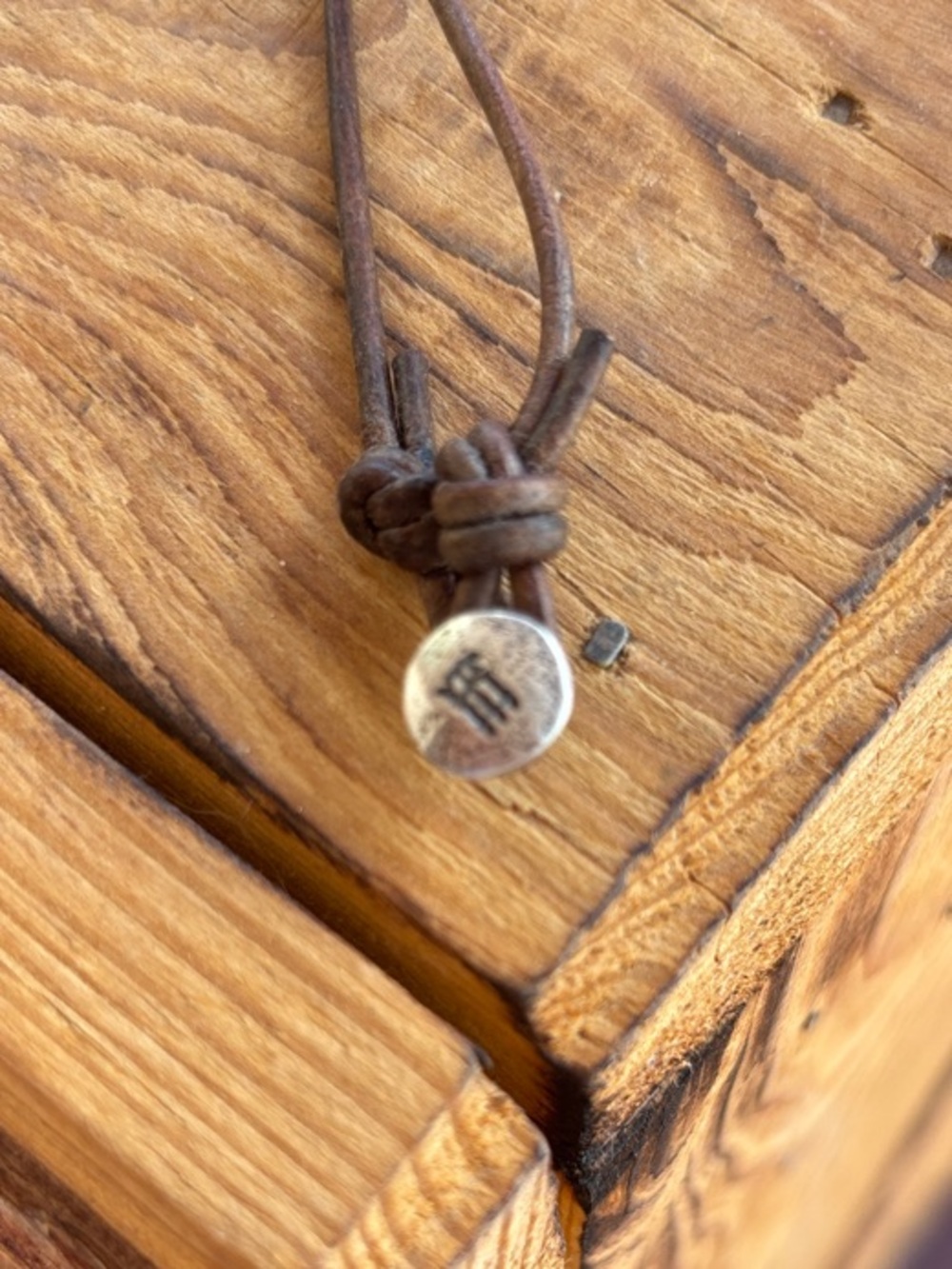 James Avery RETIRED Sterling Silver Majestic Peacock & Brown Leather cord. - Picture 5 of 5